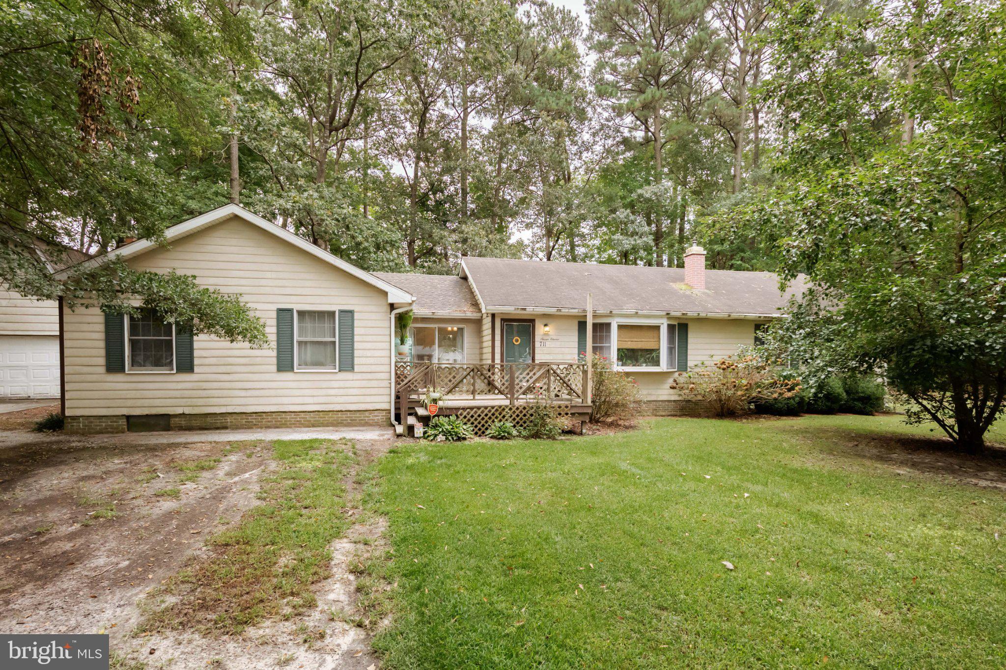 711 HOMEWOOD DRIVE