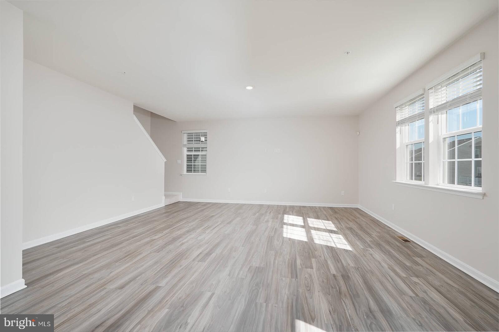 TUSCARORA CREEK - Residential