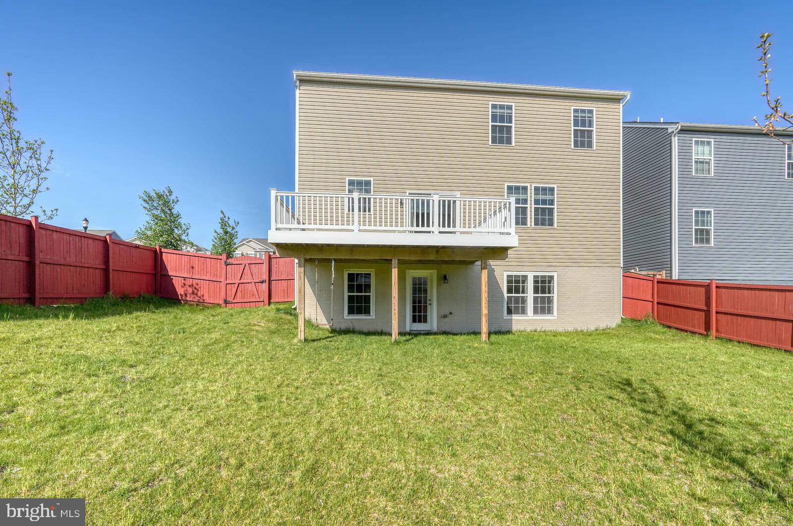 TUSCARORA CREEK - Residential