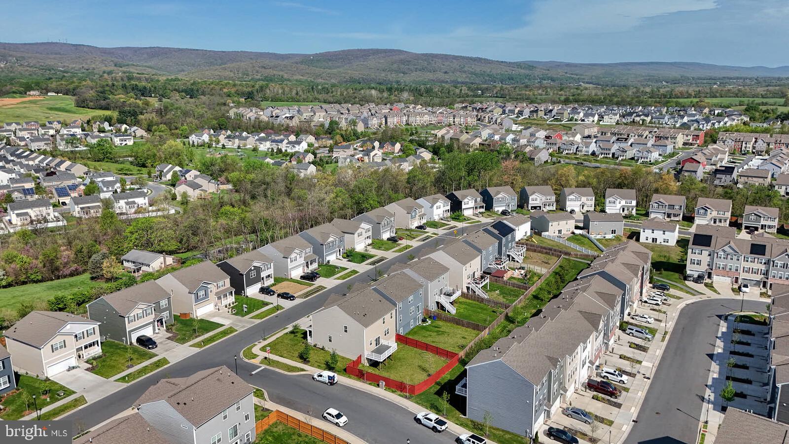 TUSCARORA CREEK - Residential