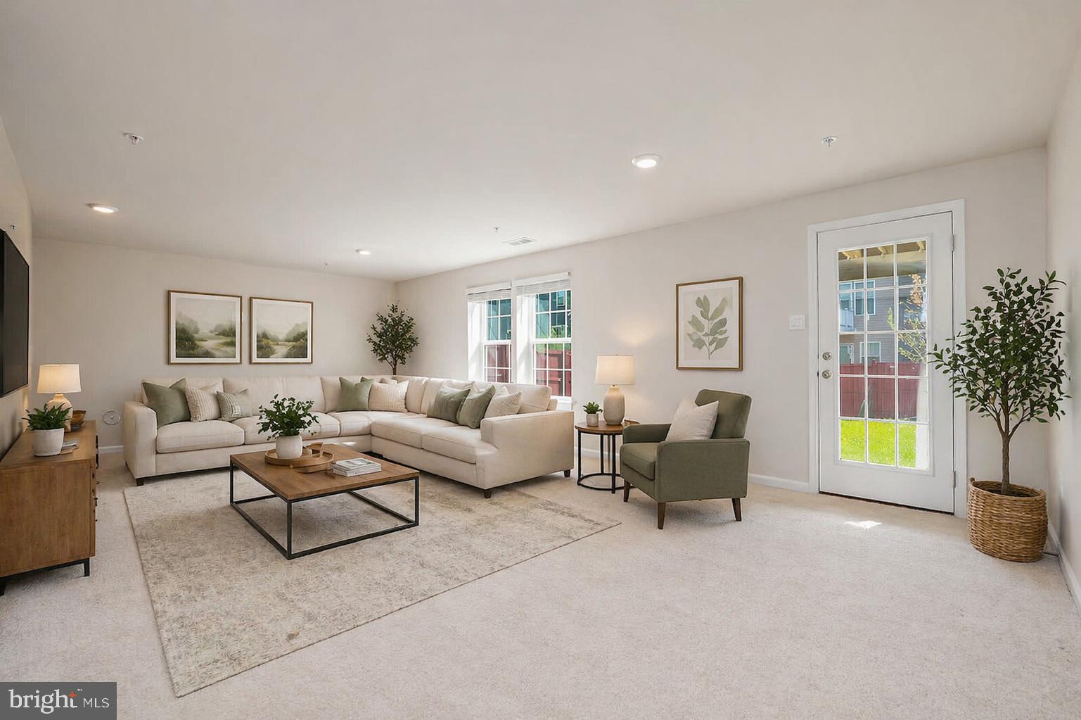 TUSCARORA CREEK - Residential