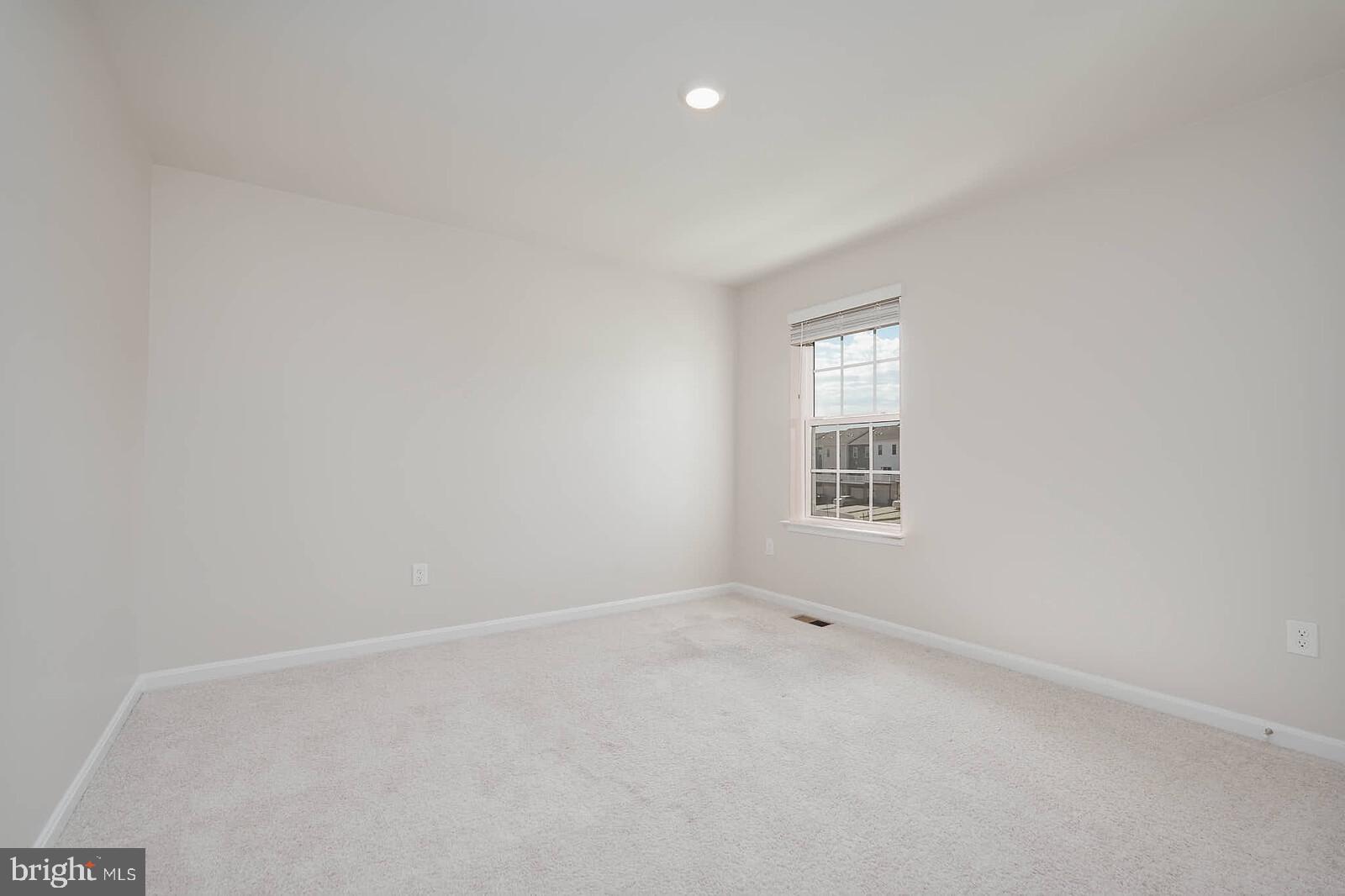 TUSCARORA CREEK - Residential