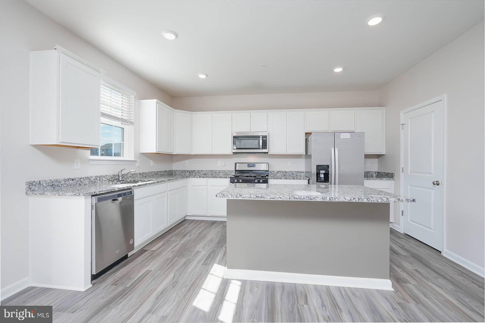 TUSCARORA CREEK - Residential