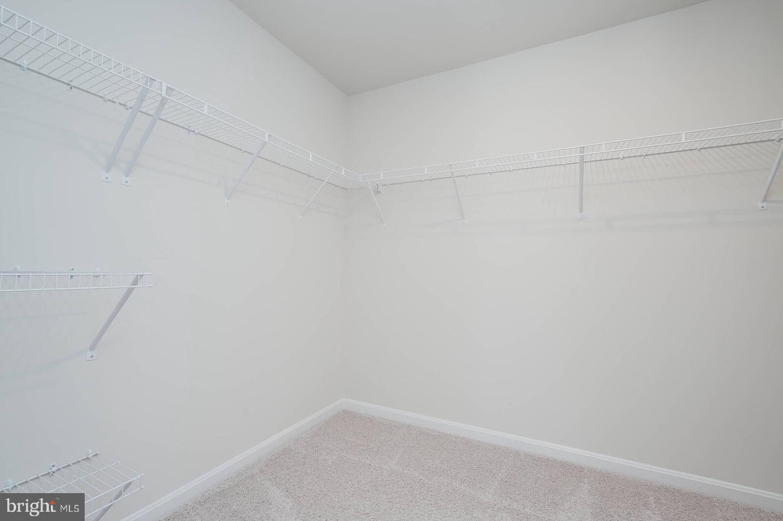 TUSCARORA CREEK - Residential