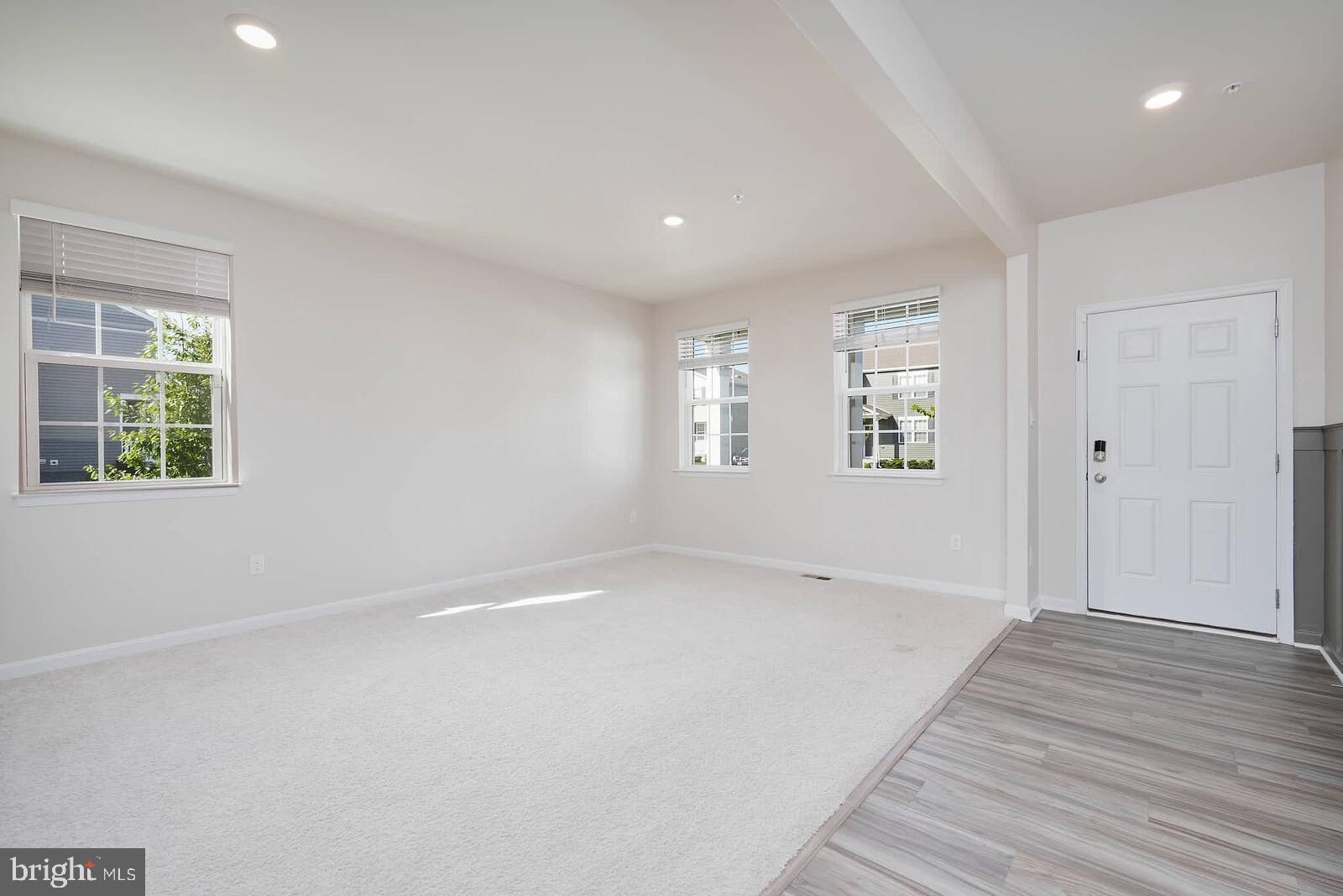 TUSCARORA CREEK - Residential