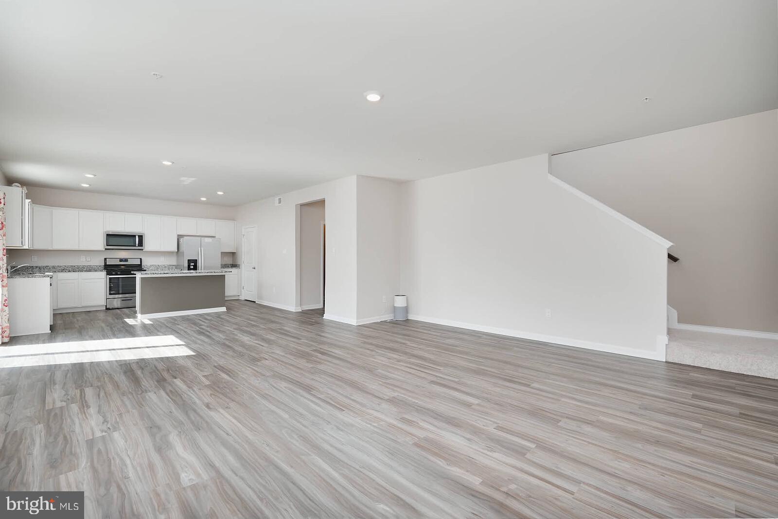 TUSCARORA CREEK - Residential