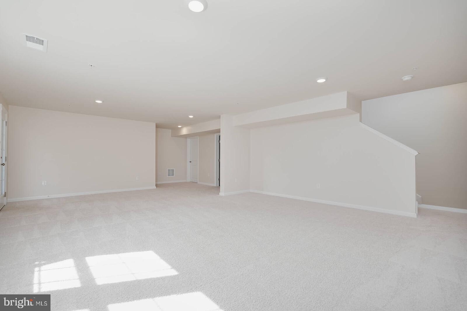 TUSCARORA CREEK - Residential