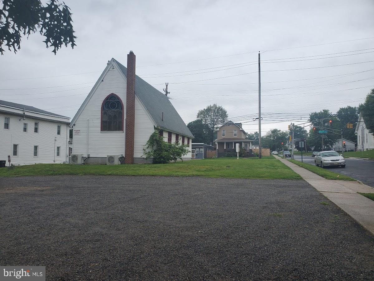448 ENGARD AVENUE