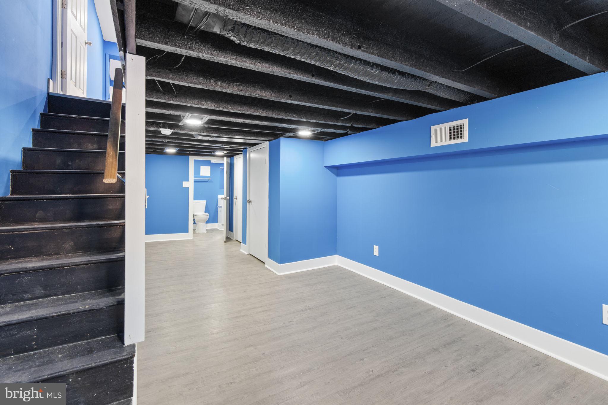 BALTIMORE HIGHLANDS - Residential