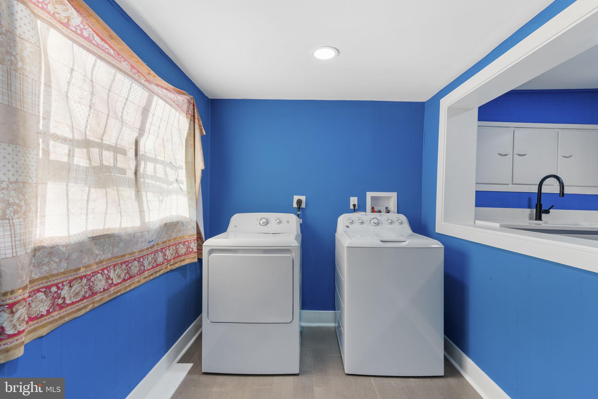 BALTIMORE HIGHLANDS - Residential