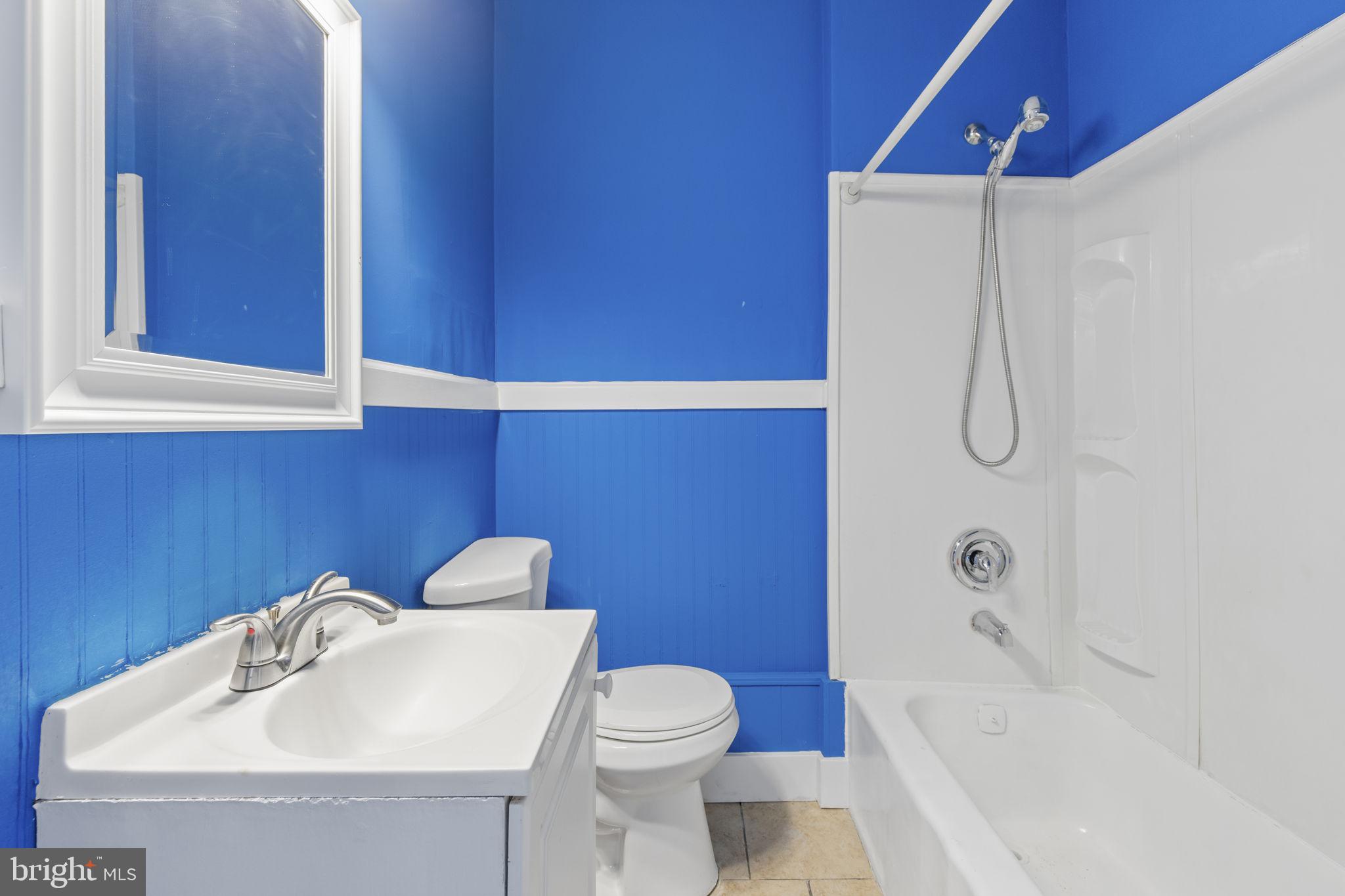 BALTIMORE HIGHLANDS - Residential