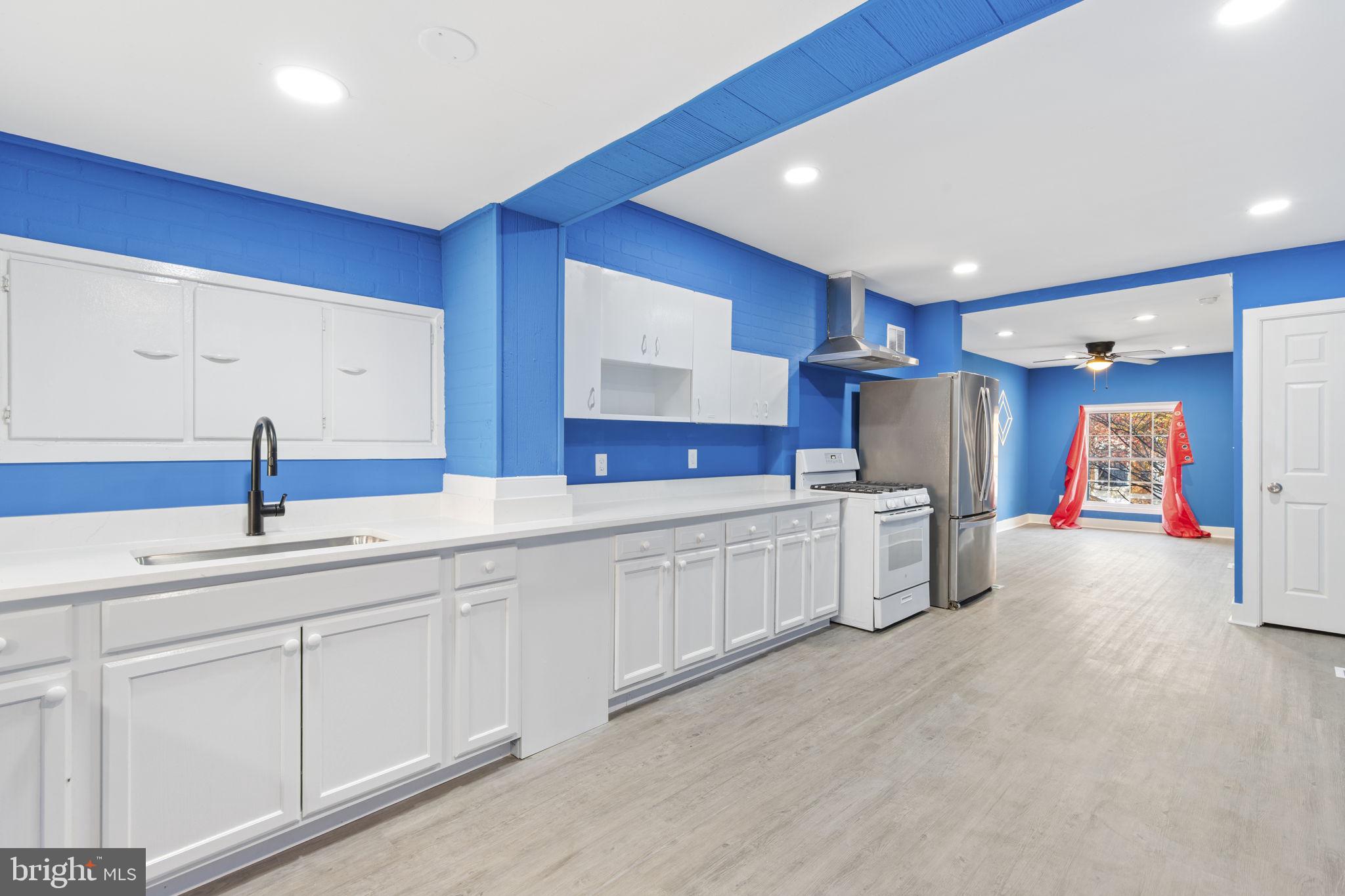 BALTIMORE HIGHLANDS - Residential