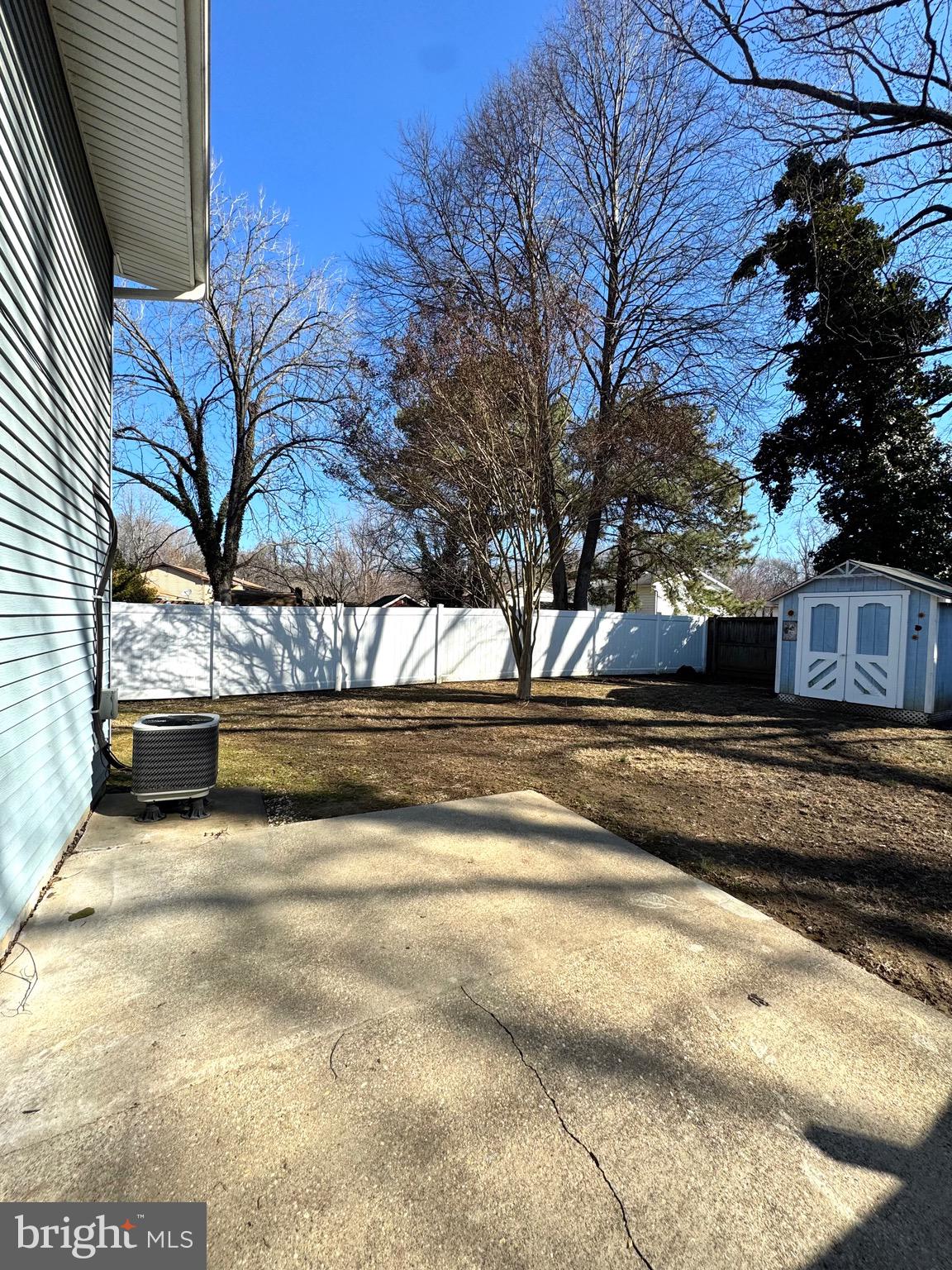 REVELL DOWNS - Residential Lease