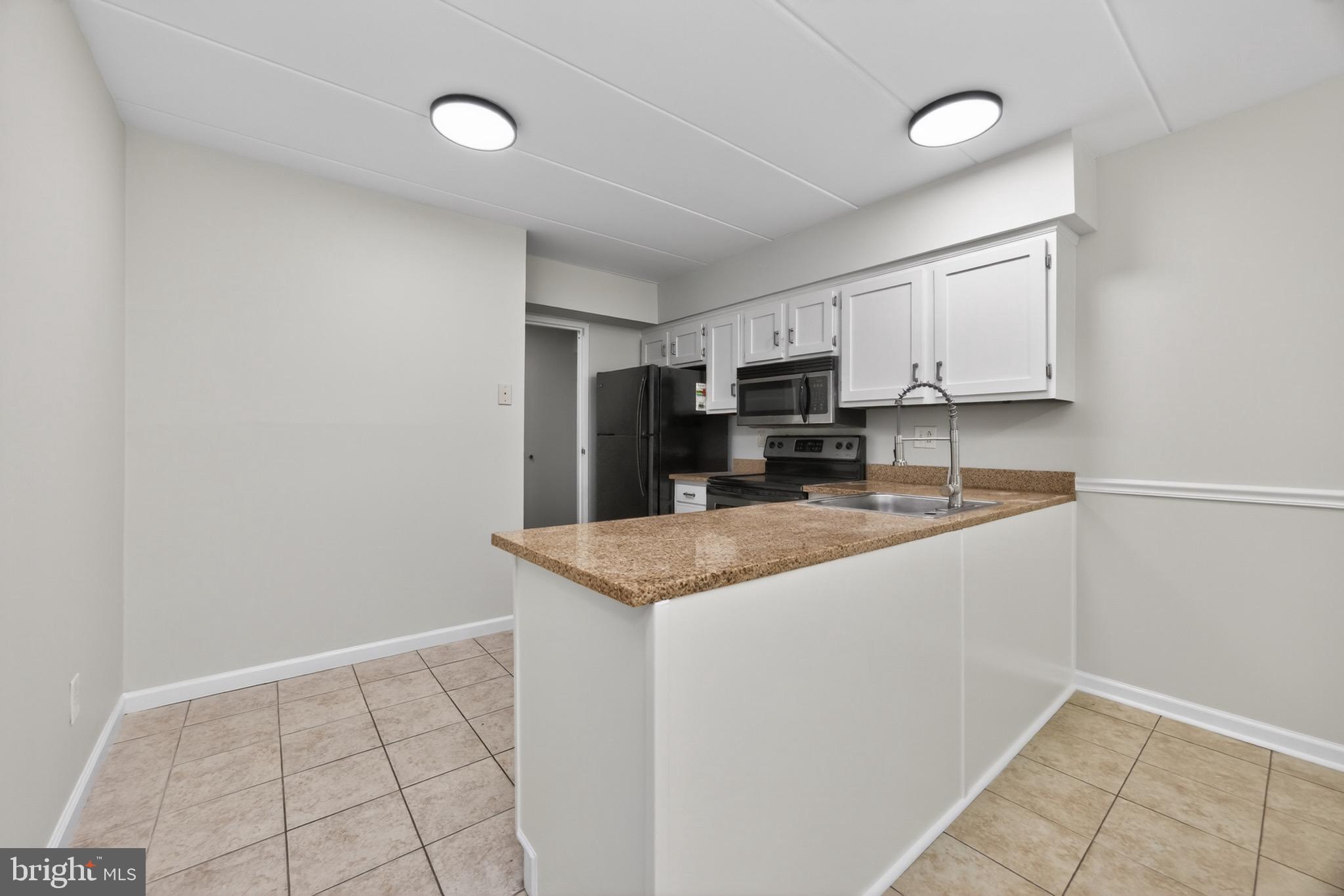 WOODMONT NORTH - Residential