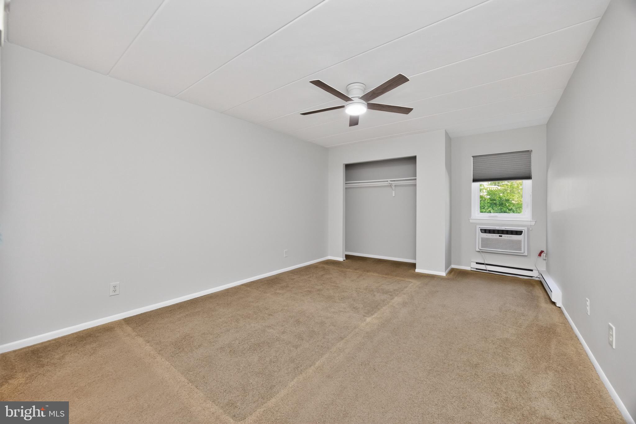 WOODMONT NORTH - Residential