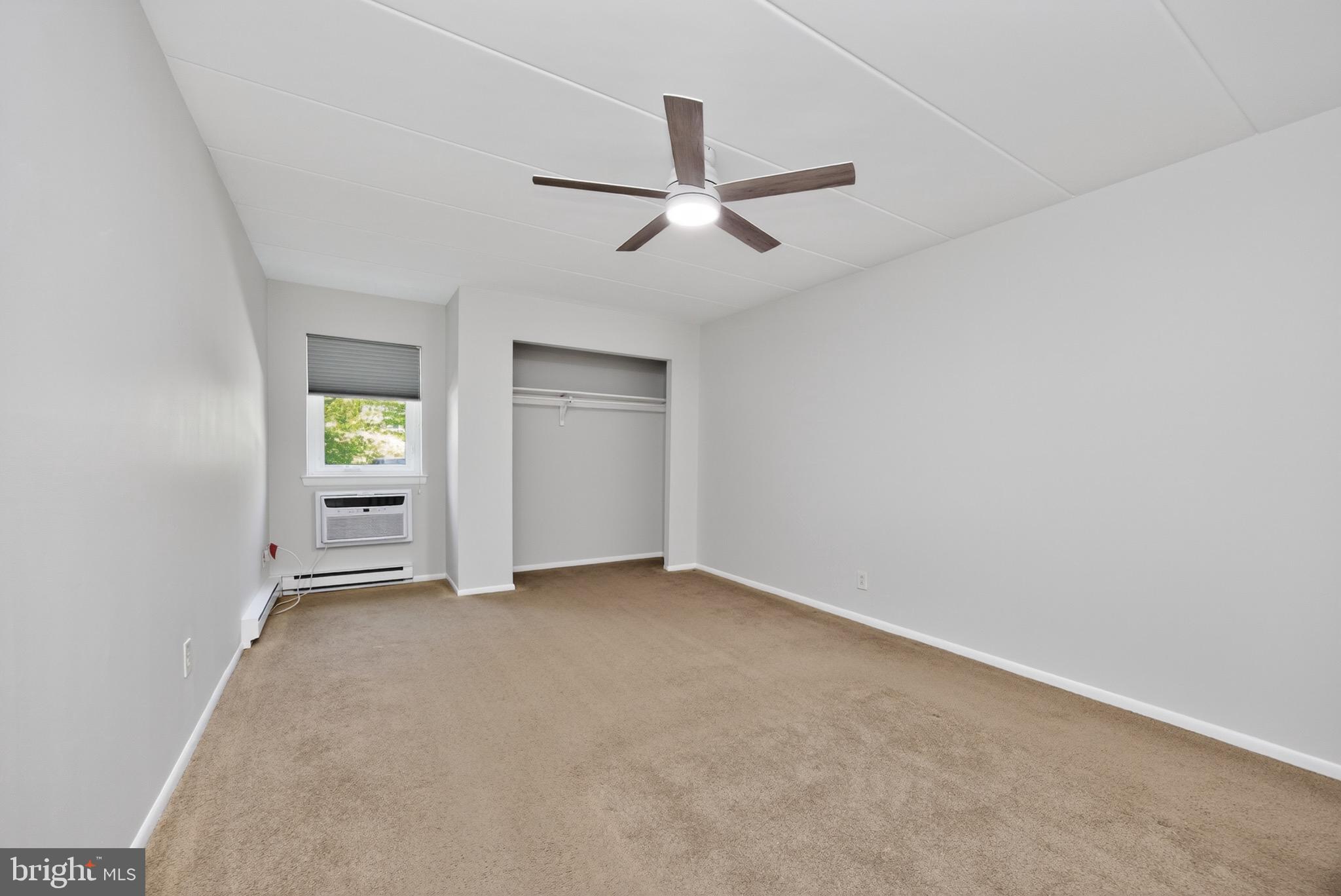 WOODMONT NORTH - Residential