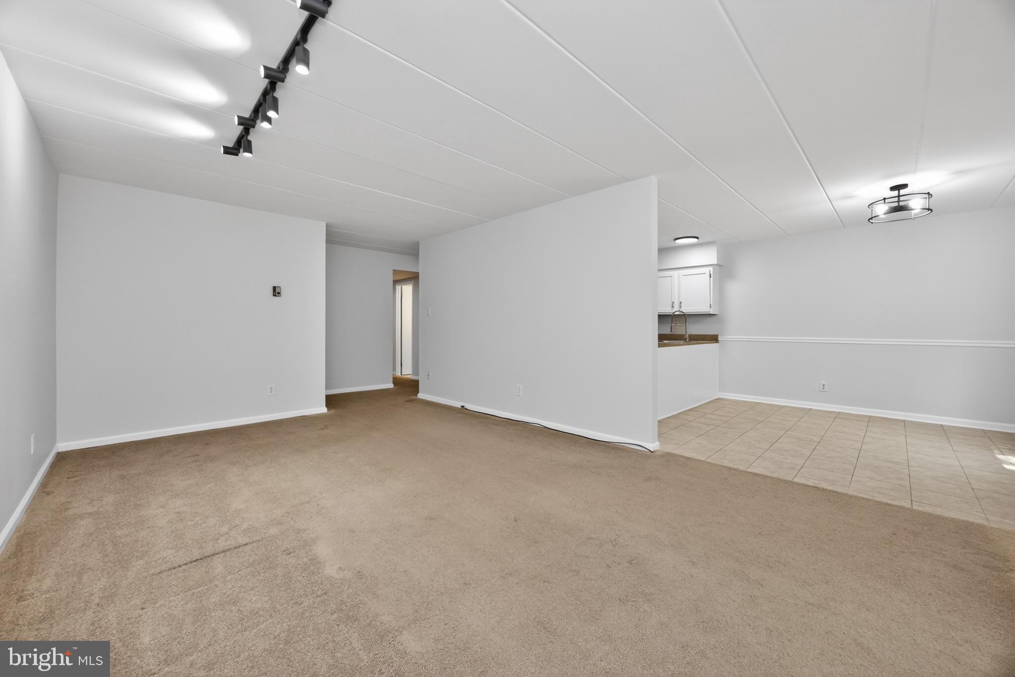 WOODMONT NORTH - Residential