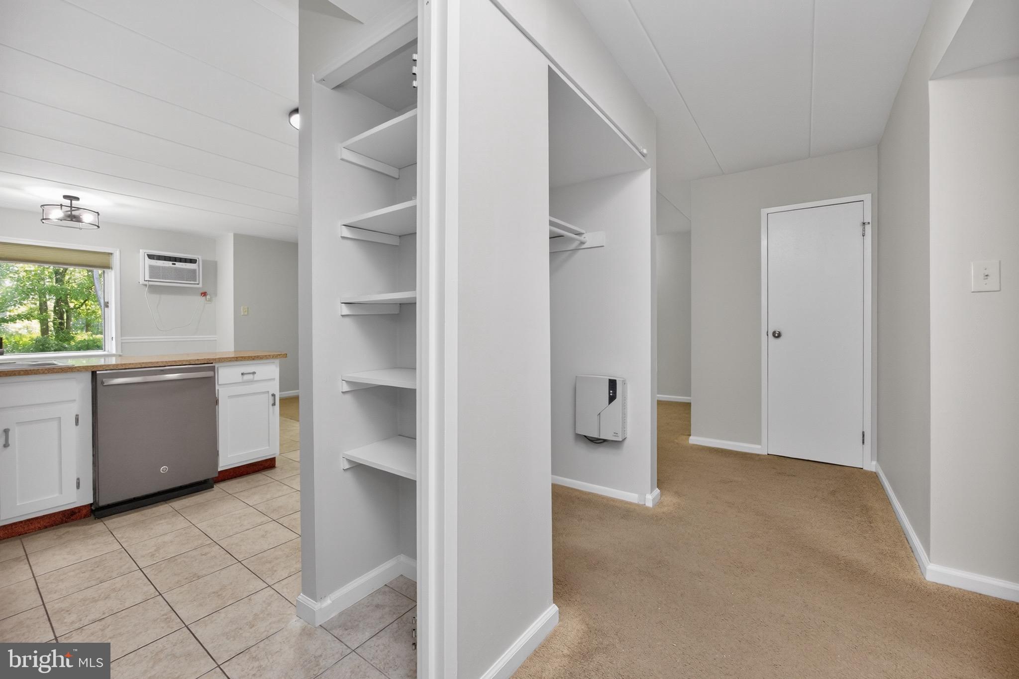 WOODMONT NORTH - Residential
