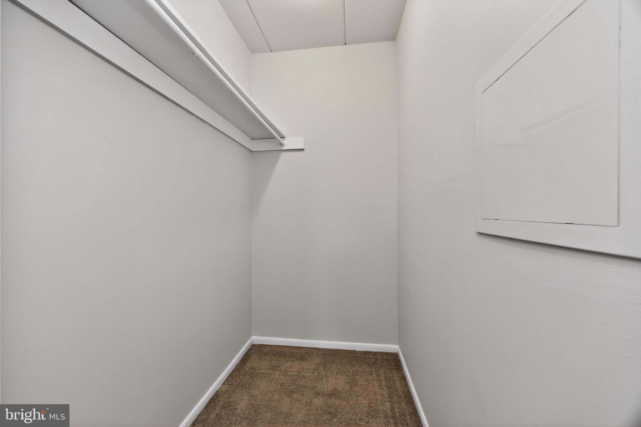 WOODMONT NORTH - Residential