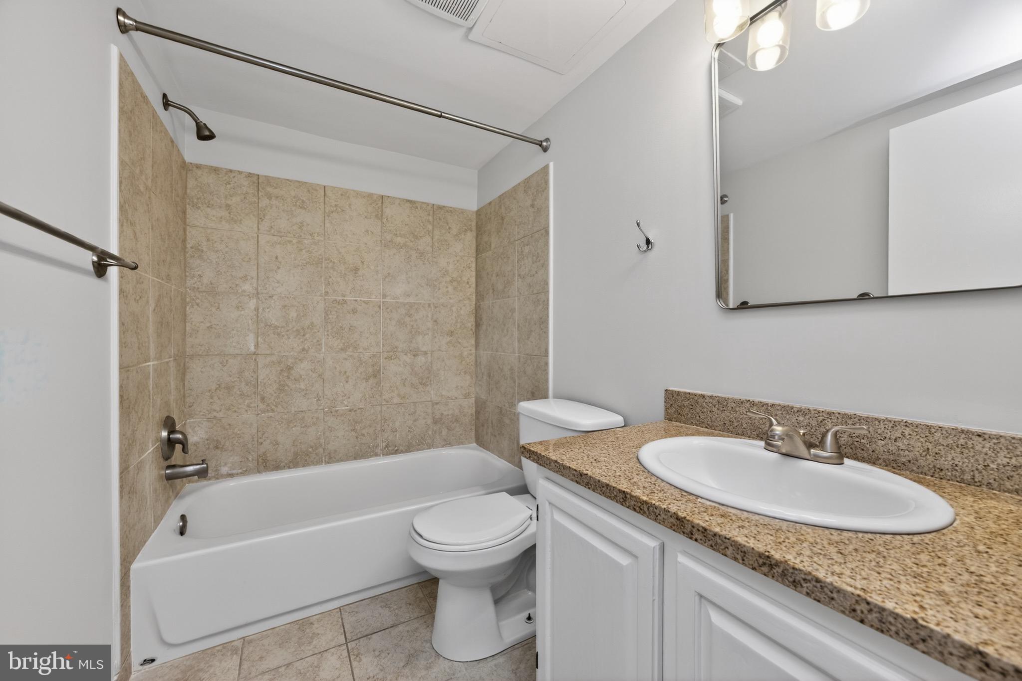 WOODMONT NORTH - Residential