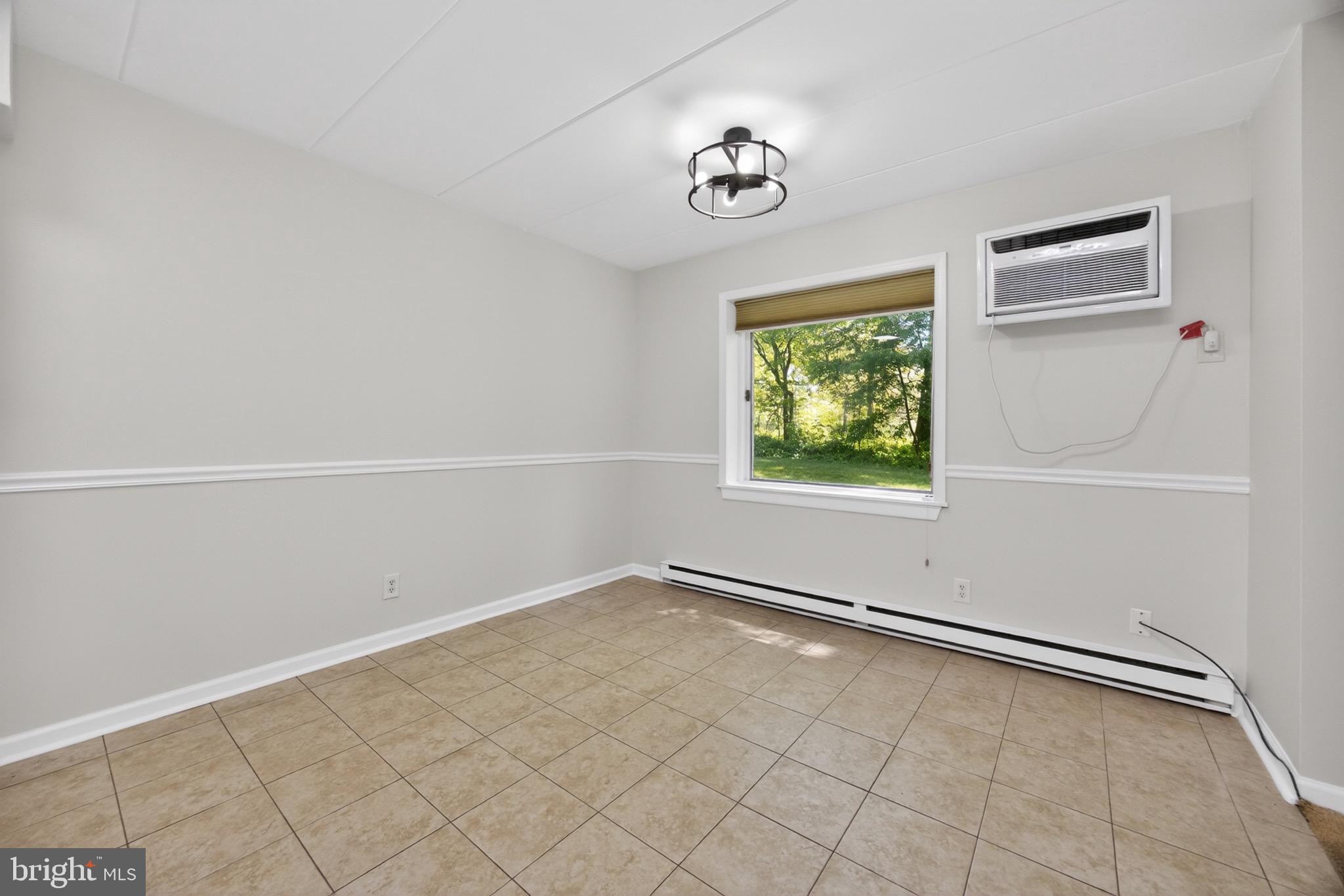 WOODMONT NORTH - Residential