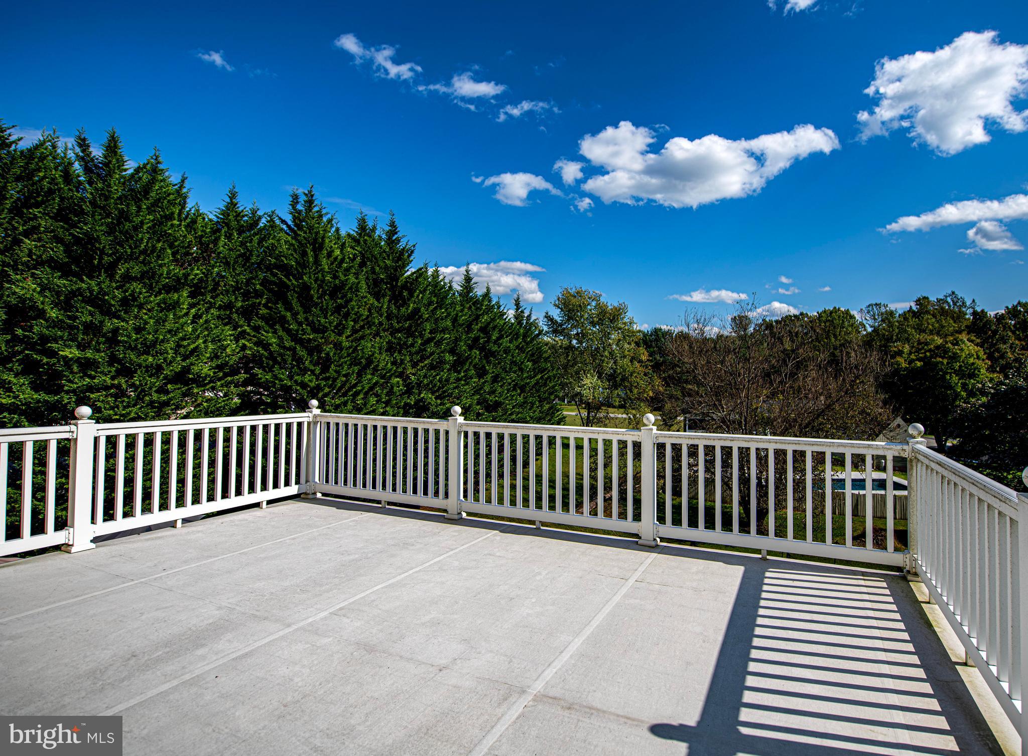 JARRETTSWOOD - Residential