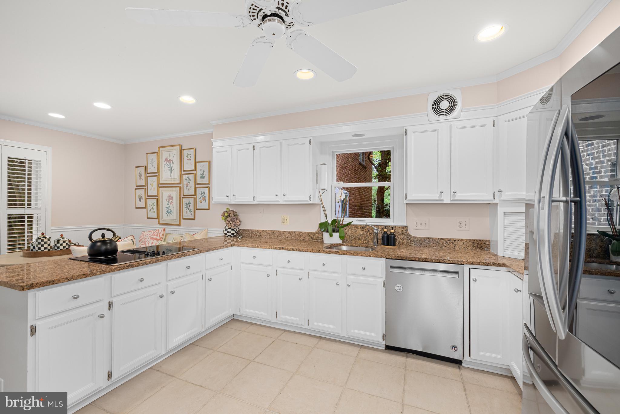 MERRYWOOD ON THE POTOMAC - Residential