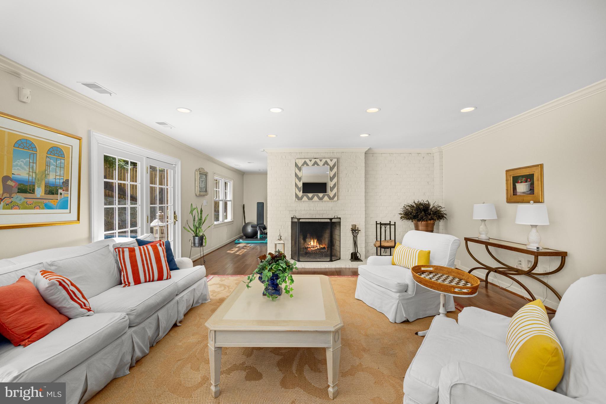 MERRYWOOD ON THE POTOMAC - Residential