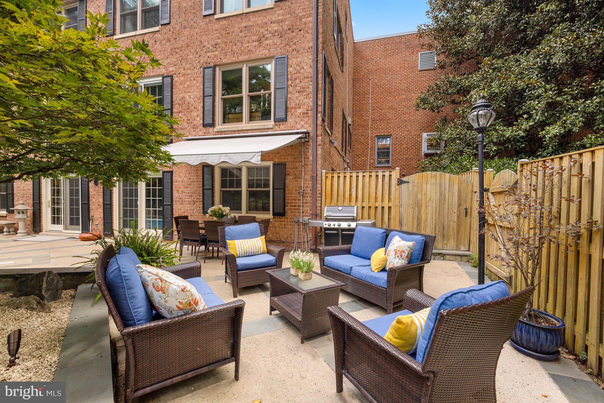 MERRYWOOD ON THE POTOMAC - Residential