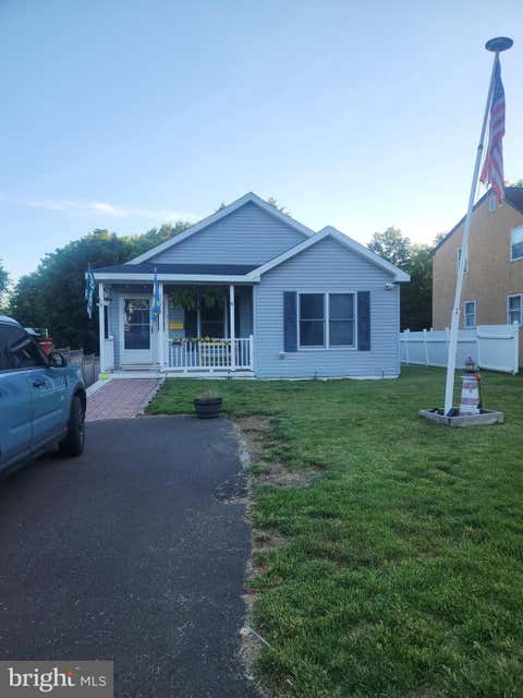 Homes For Rent - 229 Central Avenue<br/> Montgomery County, HATBORO, PA 19040