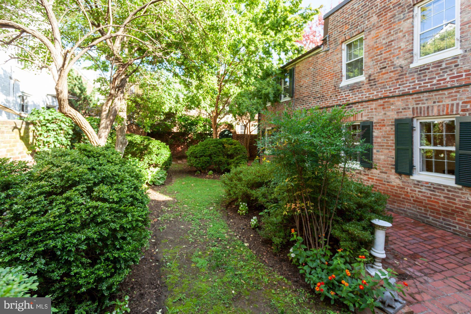 OLD TOWN - Residential