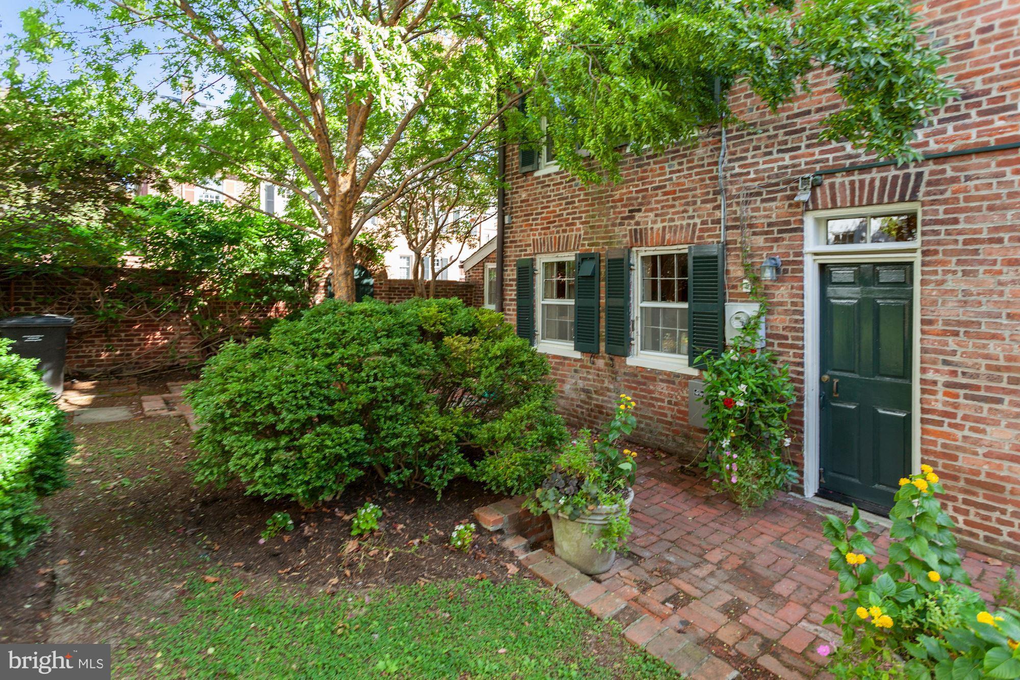 OLD TOWN - Residential