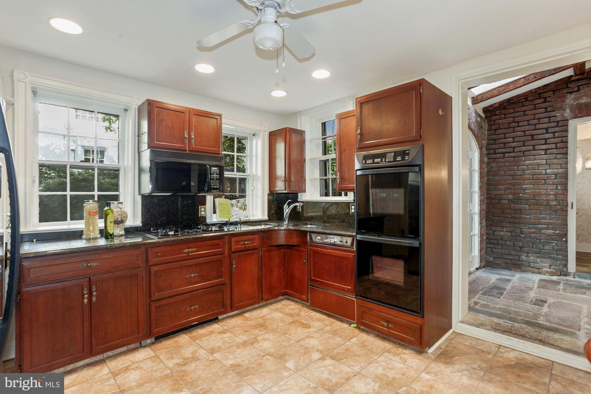 OLD TOWN - Residential