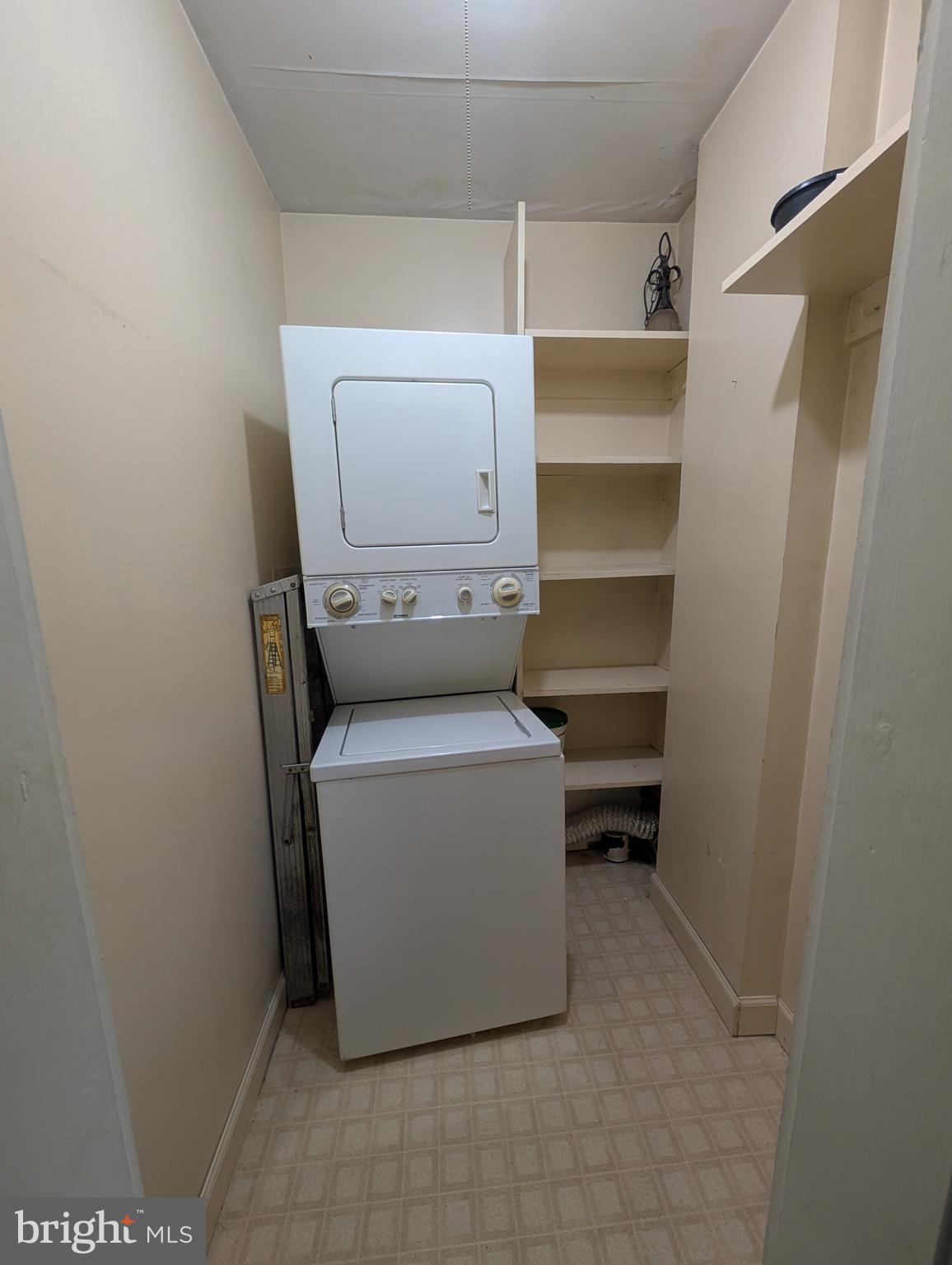 1014 S CENTRAL AVENUE A