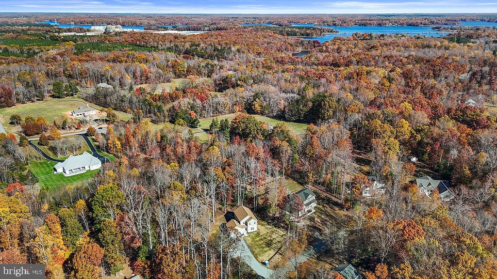 LAKE FOREST - Residential