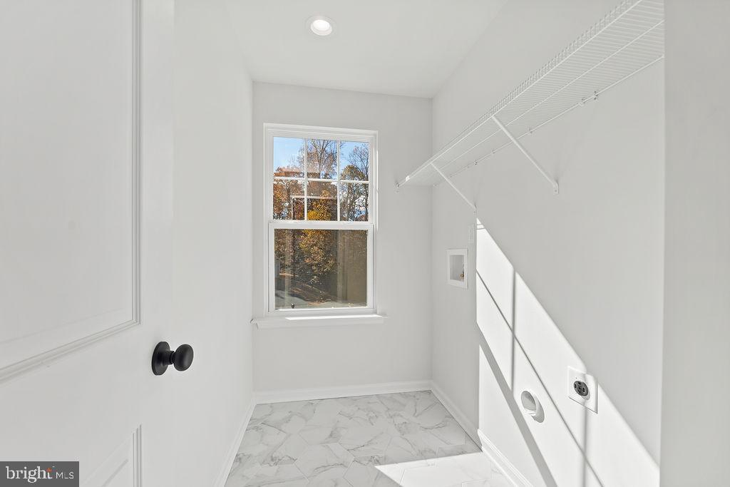 LAKE FOREST - Residential