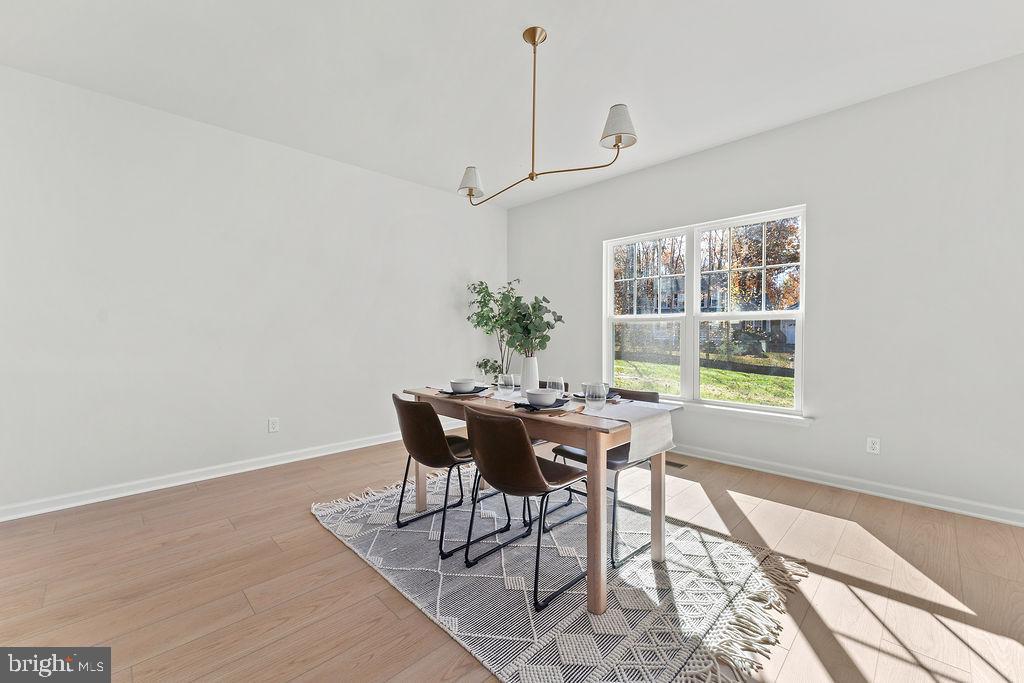 LAKE FOREST - Residential