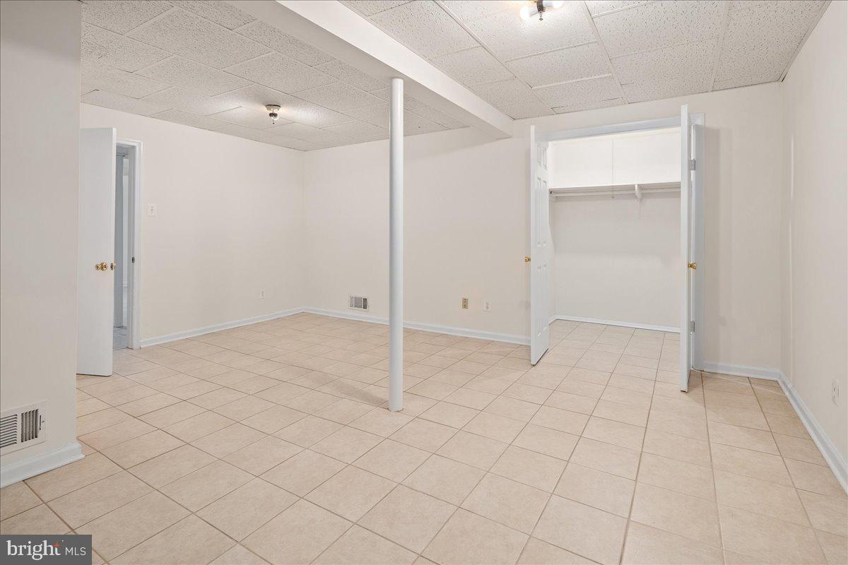 YACHT HAVEN ESTATES - Residential