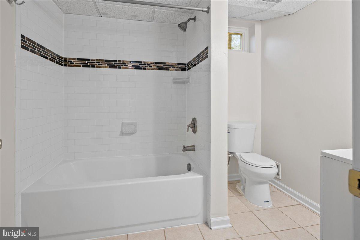 YACHT HAVEN ESTATES - Residential