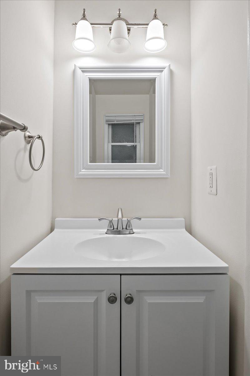 YACHT HAVEN ESTATES - Residential