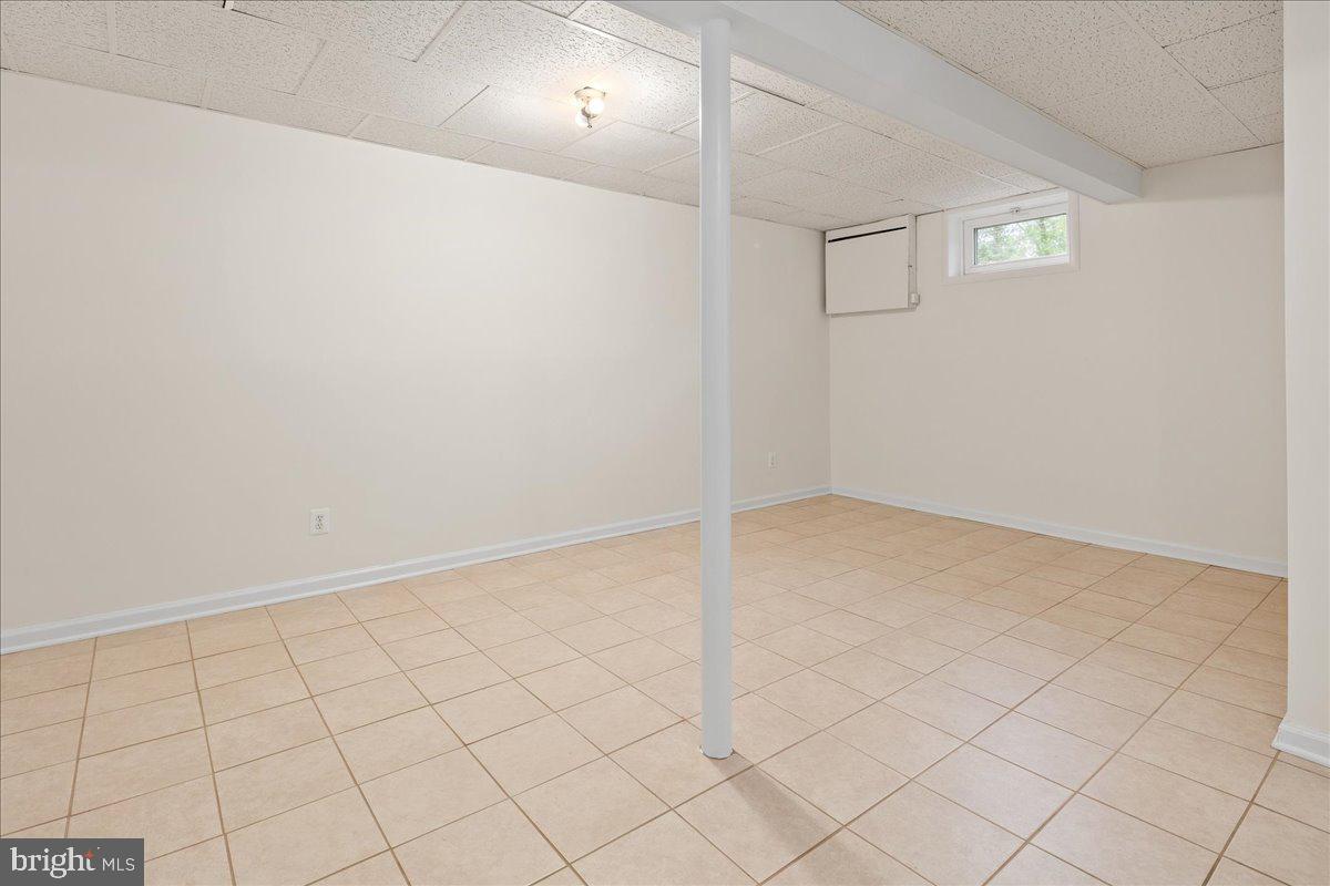 YACHT HAVEN ESTATES - Residential