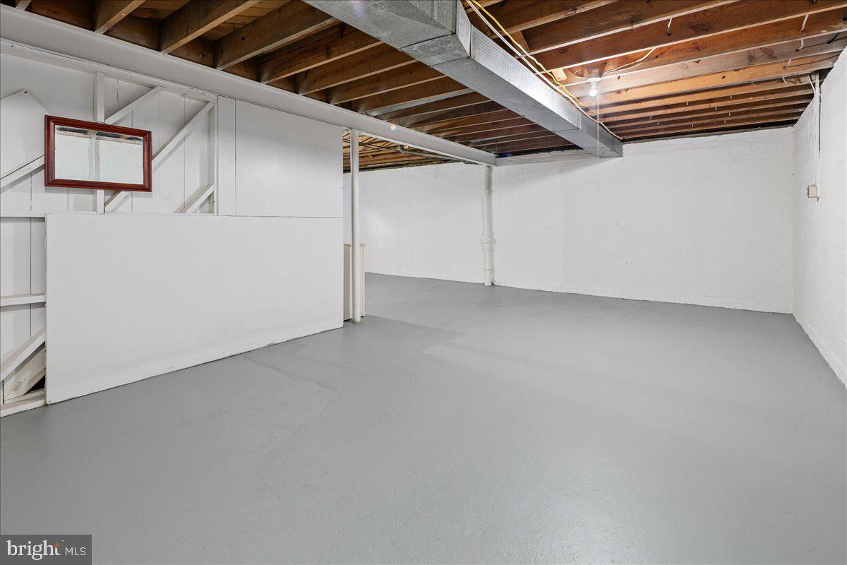 YACHT HAVEN ESTATES - Residential