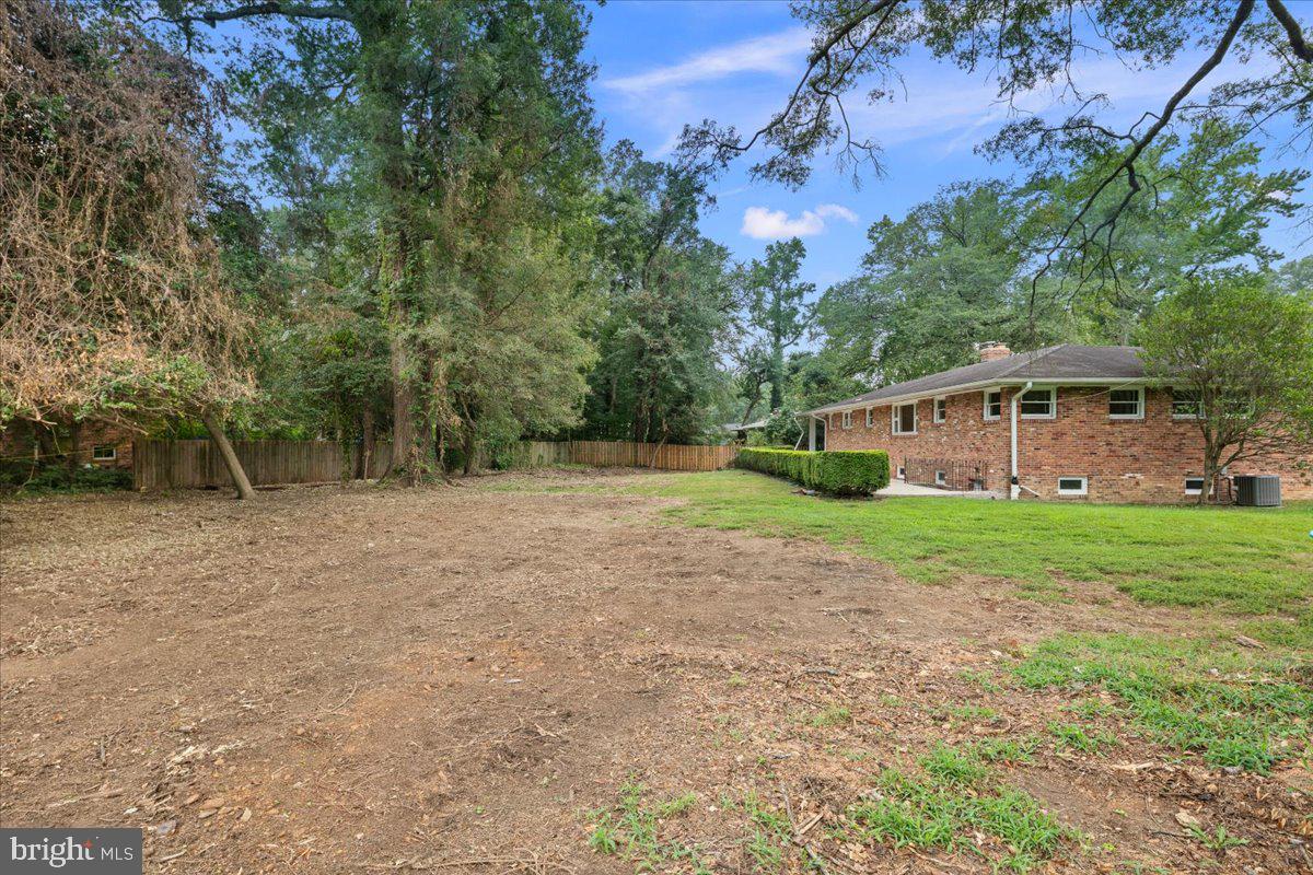 YACHT HAVEN ESTATES - Residential