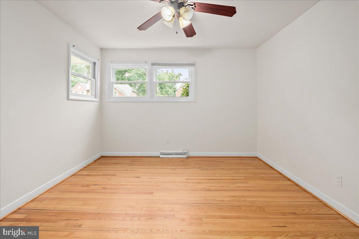 YACHT HAVEN ESTATES - Residential