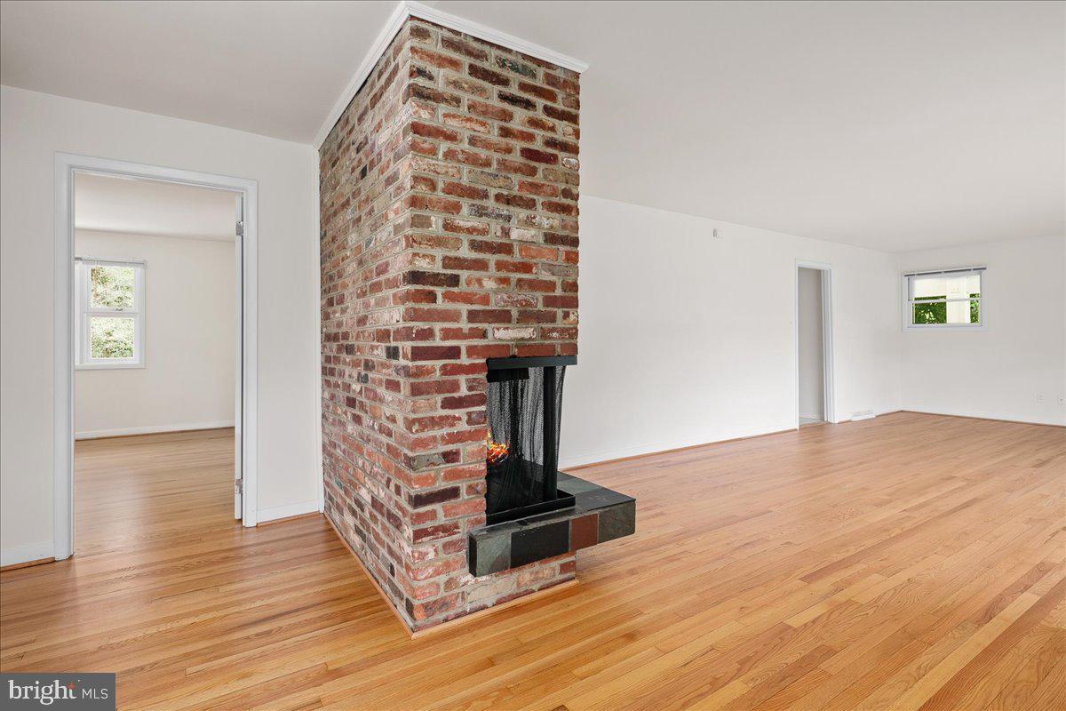 YACHT HAVEN ESTATES - Residential