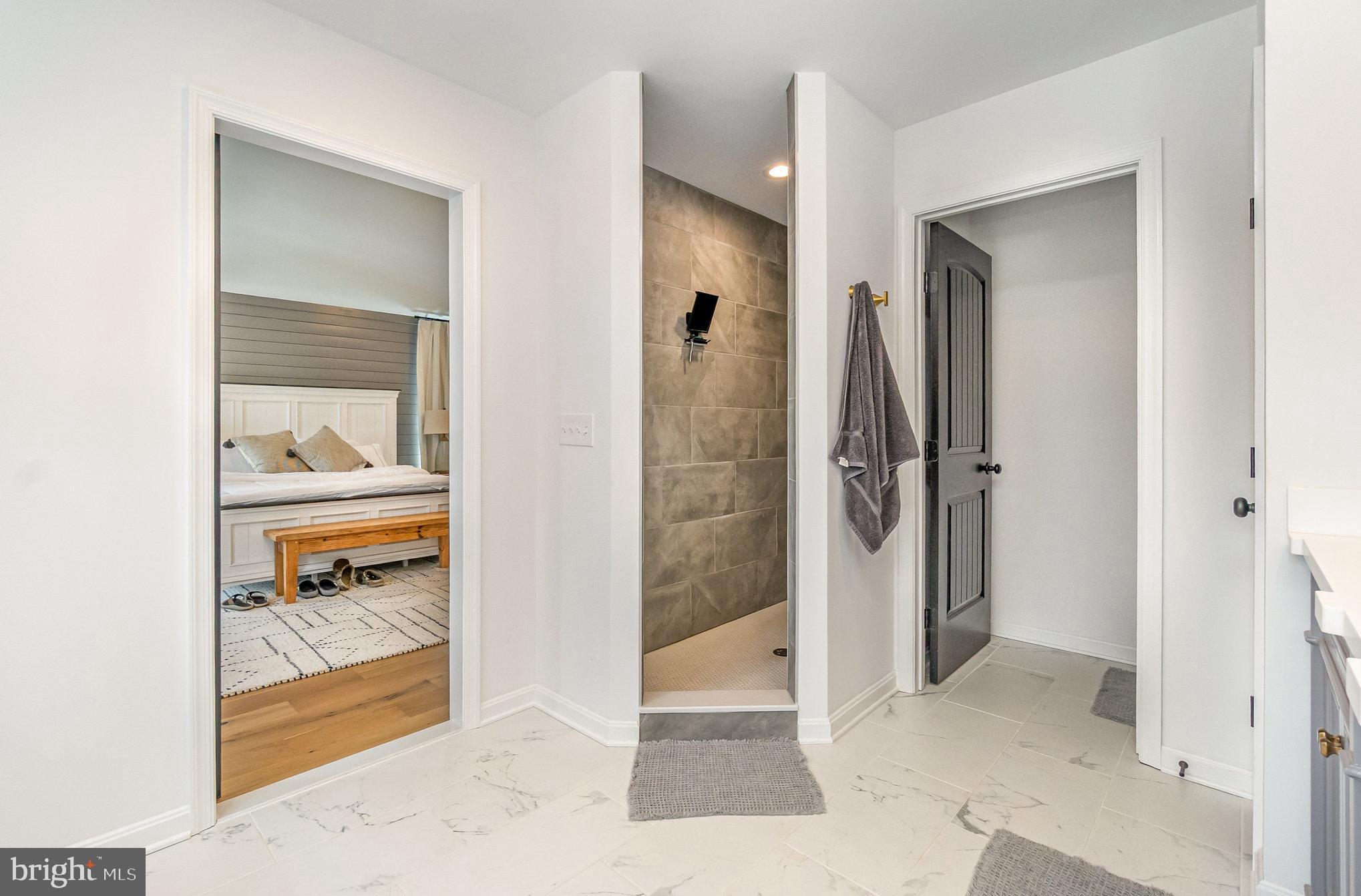 ROCK SPRING - Residential