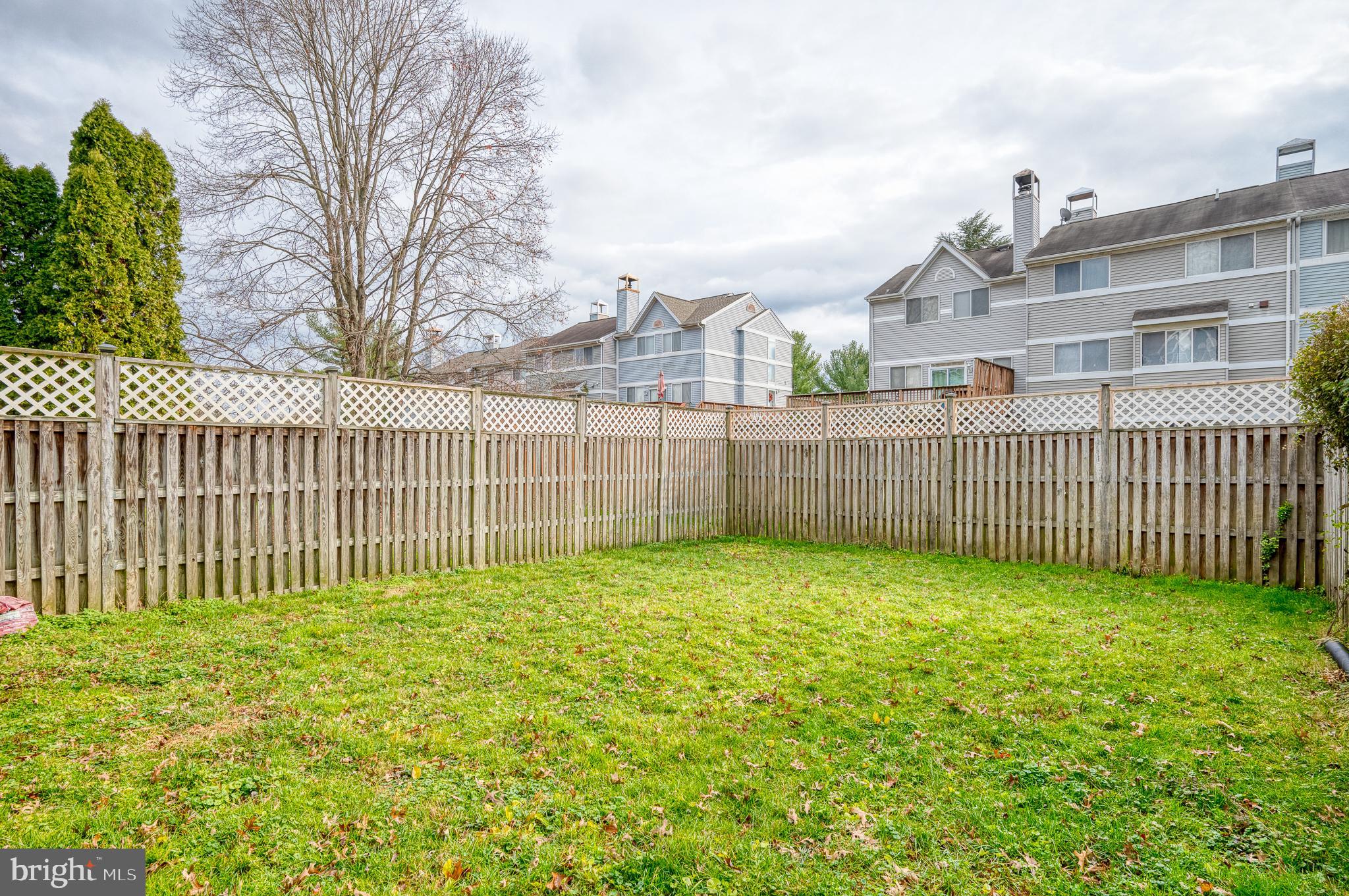 CONSTANT BRANCH - Residential