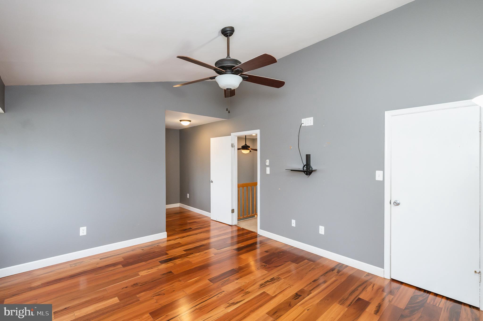 CONSTANT BRANCH - Residential