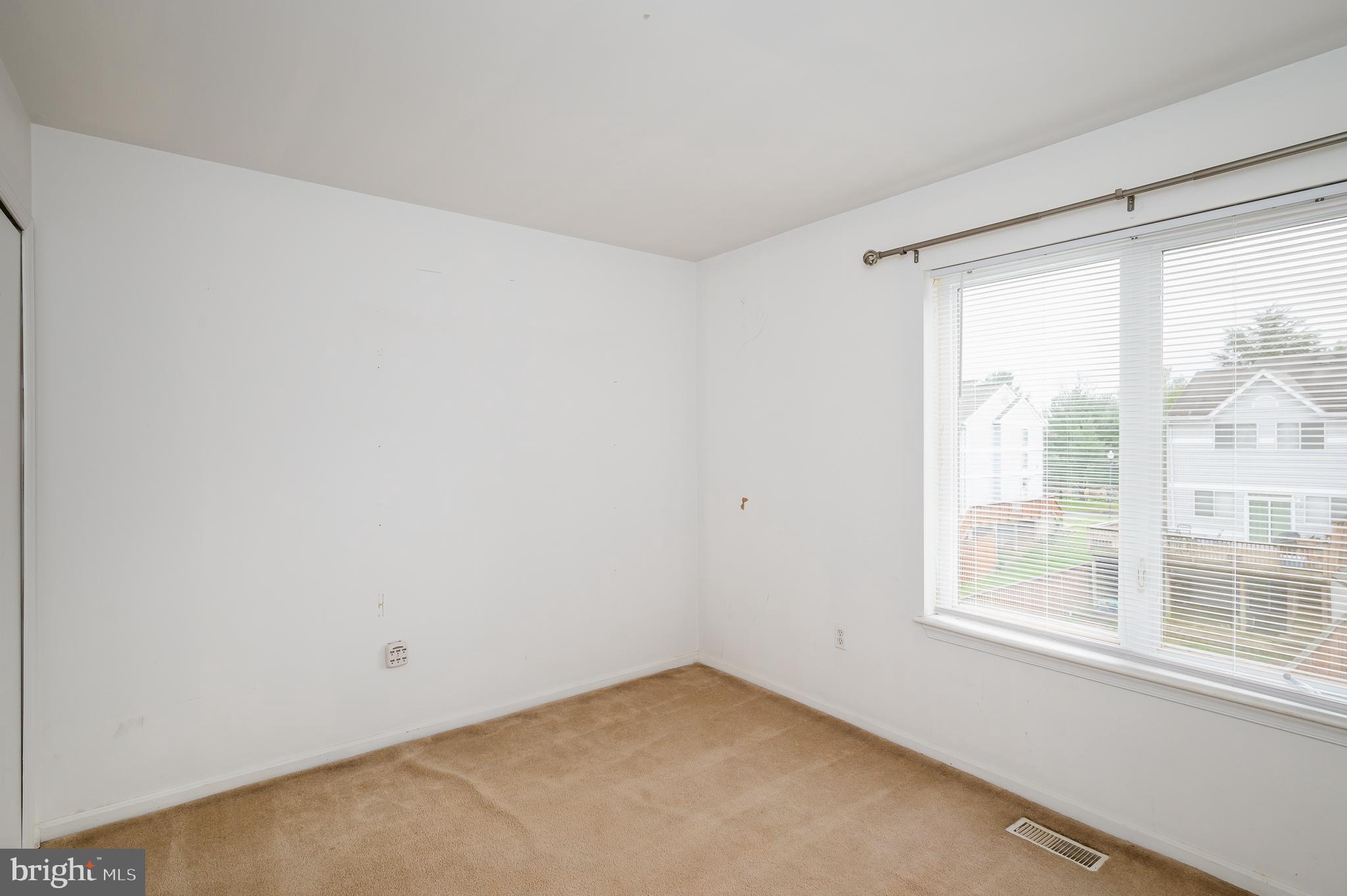 CONSTANT BRANCH - Residential