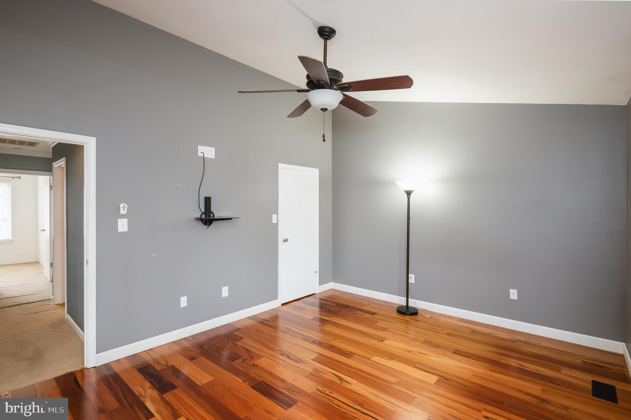 CONSTANT BRANCH - Residential